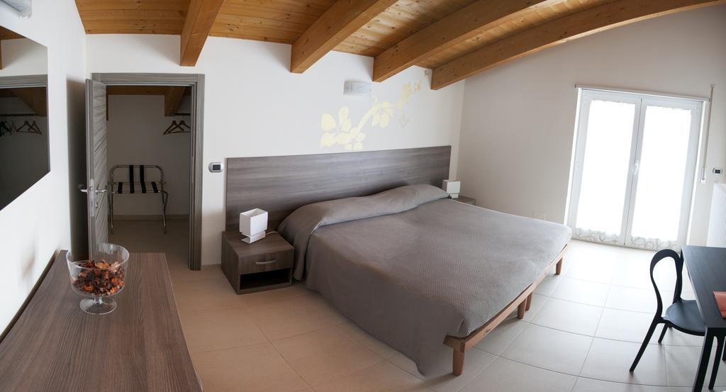 B&B Alba In Langhe Verduno Pokój zdjęcie
